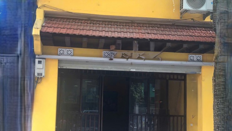 Cho thuê MBKD Cà phê mặt phố Vương Thừa Vũ, 60m2 - 1 tầng - MT 5,5 m -Giá 23tr ctl